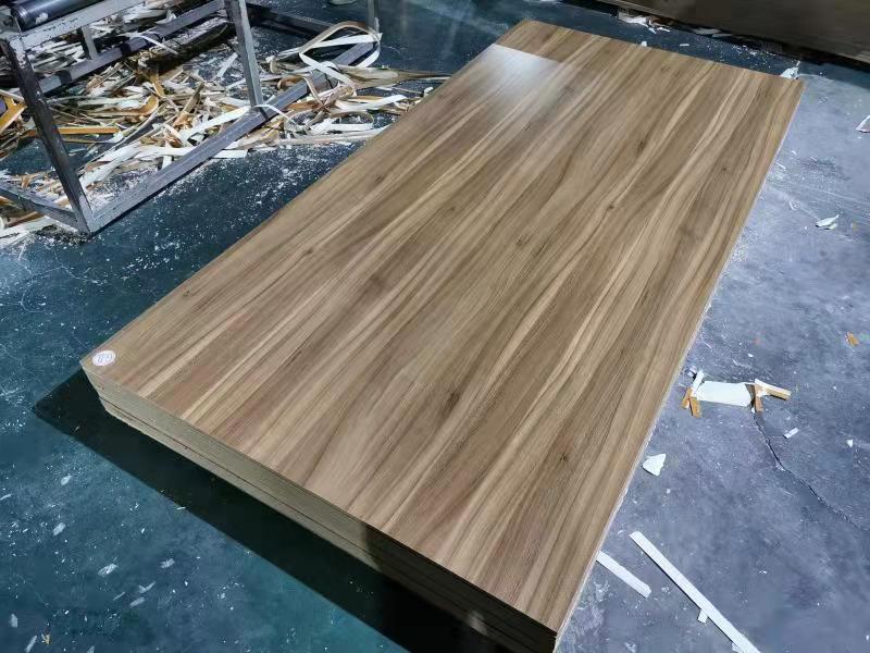 Cheap 2.5mm Melamine Hardboard Sheets for Furniture and Decoration Usage -  China 2.5mm Melamine Hardboard Sheets, Hardboard Sheets for Furniture