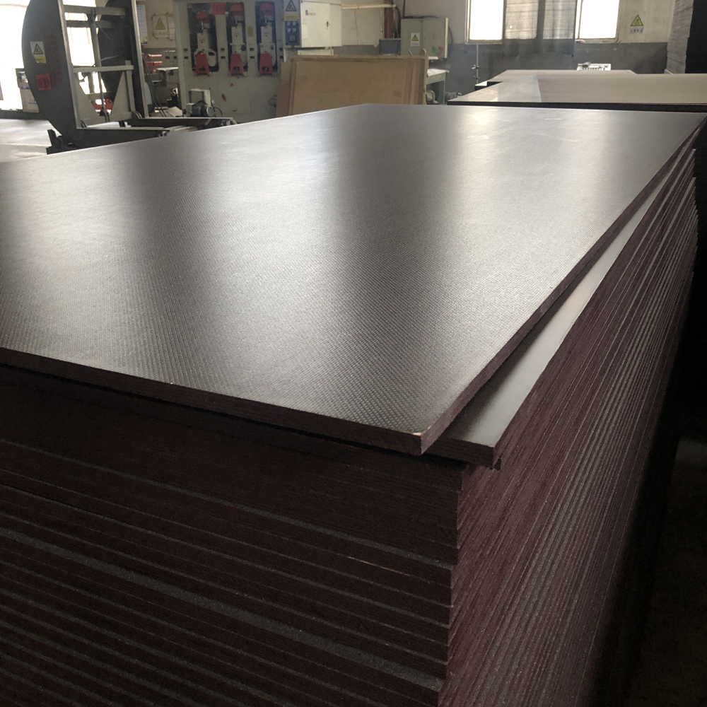 Wiremeshed Anti-Slip Film Faced Plywood